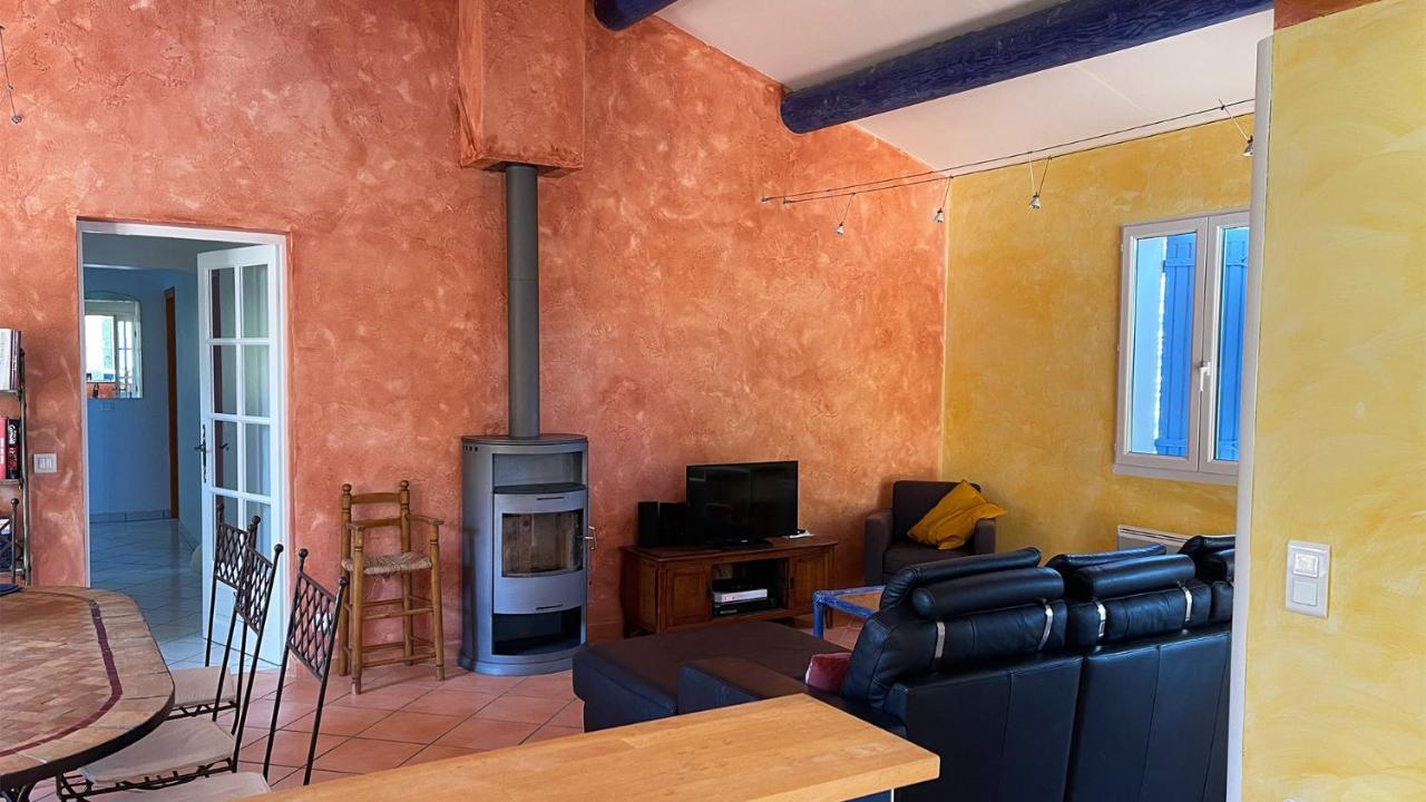Vila Le Soleil Du Ventoux Entrechaux Exteriér fotografie